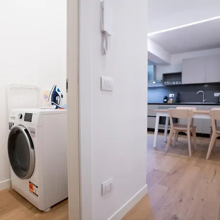 Modern Flat Metro CityLife-MICO-Self Check-in-AC-3
